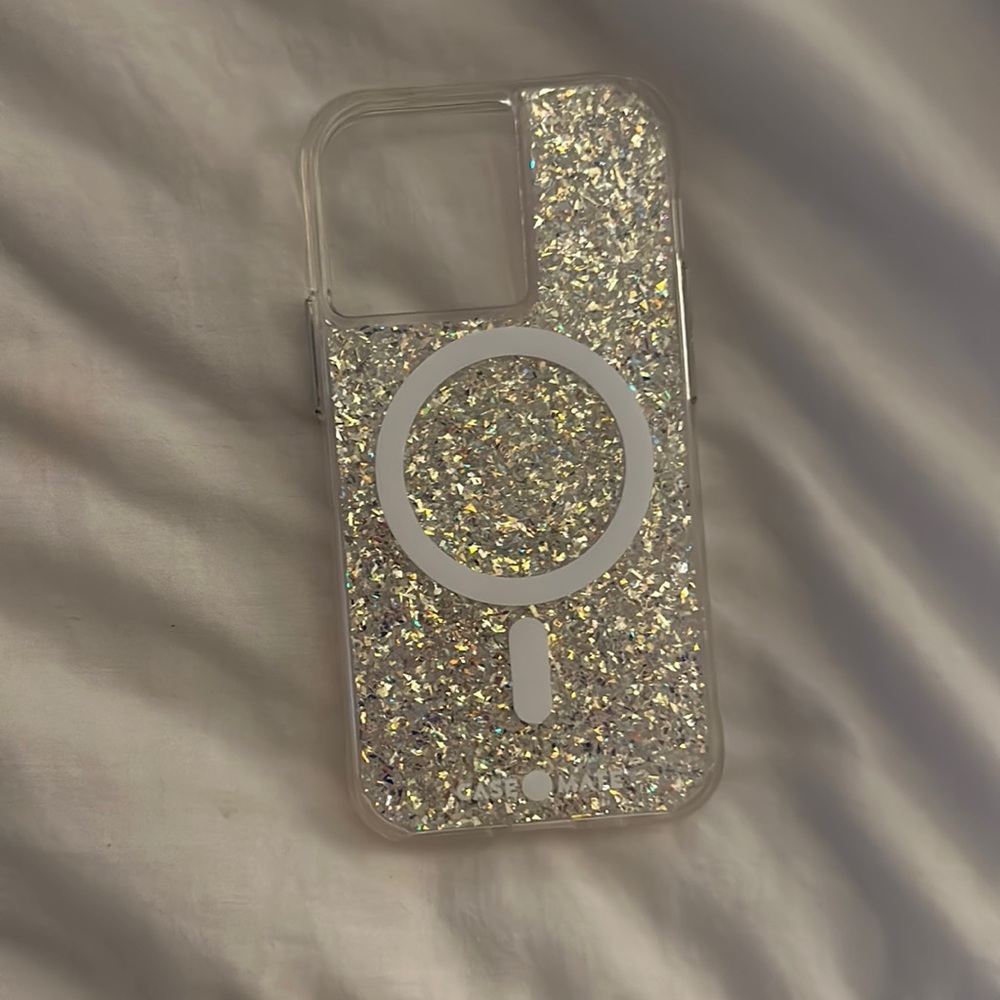 NWOT glittery iphone 13 pro phone case fast charger back
